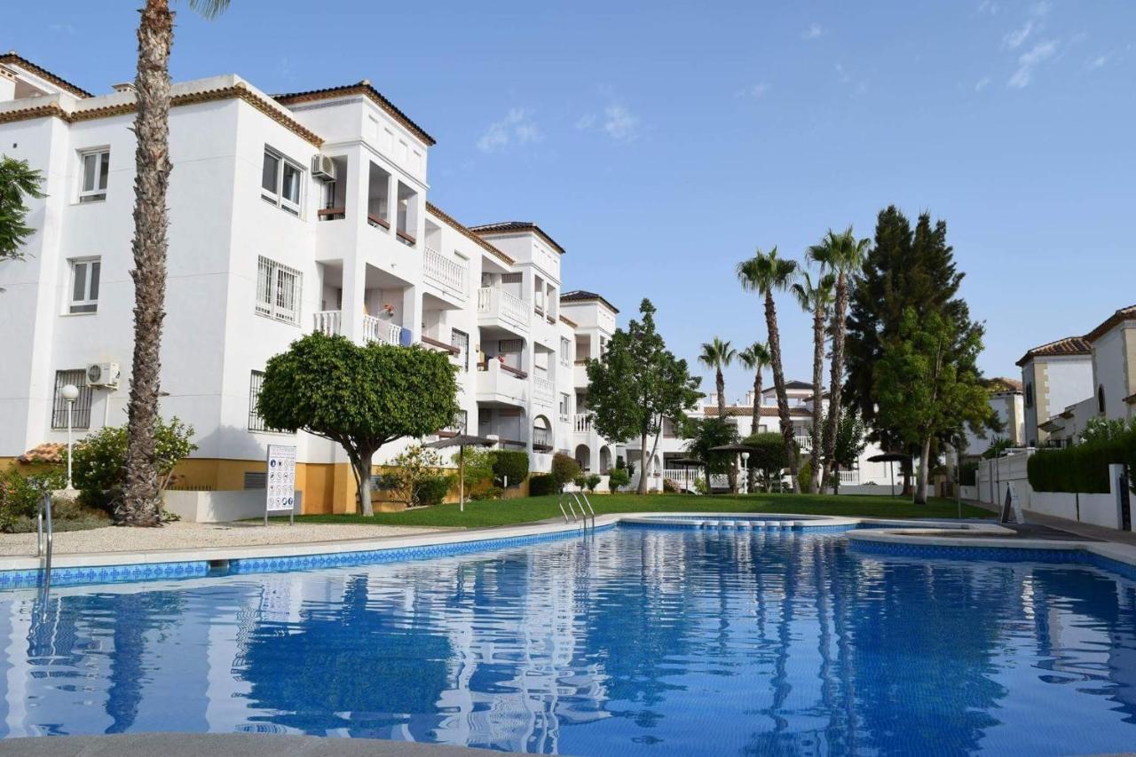 Fabulous 2 Bed 2 Bath Apartment ! วิลยามาร์ติน ภายนอก รูปภาพ