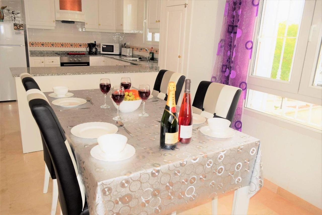 Fabulous 2 Bed 2 Bath Apartment ! วิลยามาร์ติน ภายนอก รูปภาพ